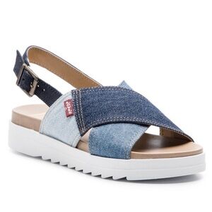 Brand new Levis platform sandal